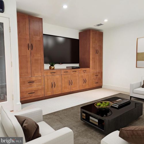 4355 Embassy Park Dr, Washington DC 20016-3608 exterior