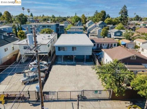 1630 Russell St, Berkeley CA 94705-2350 exterior