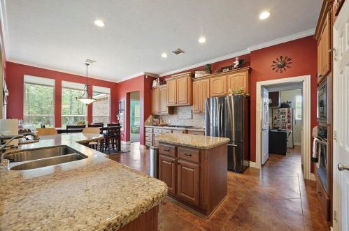 15635 Connie Ln, Montgomery TX 77316-9467 exterior