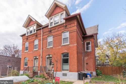 4813 Chester Ave, Philadelphia PA  19143-3423 exterior