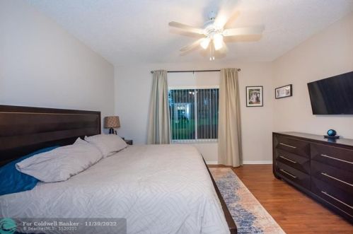 9757 Kamena Cir, Boynton Beach FL 33436-3958 exterior