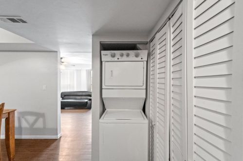 5517 Allemong Dr, Matteson IL 60443-1003 exterior