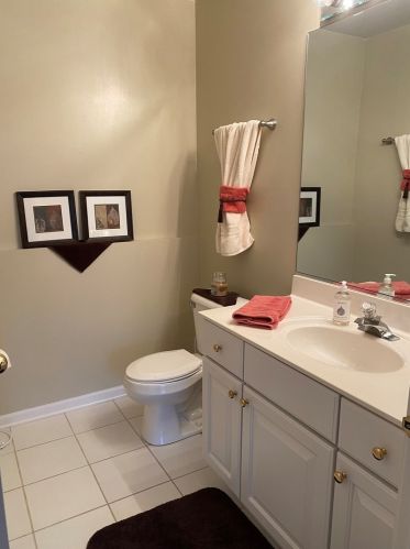 665 Barlina Rd, Bull Valley IL 60014-8451 exterior