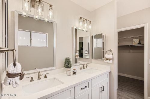 6209 Championship Dr, Chandler AZ  85249-4083 exterior