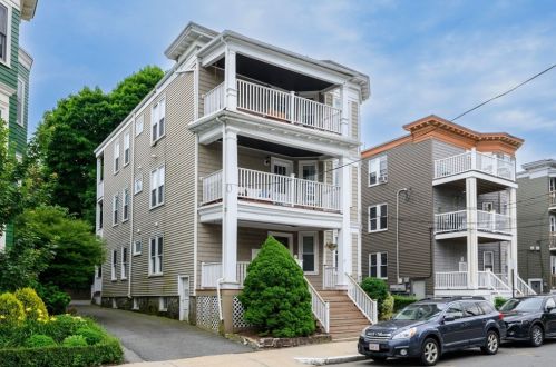 17 Fairbanks St, Boston, MA