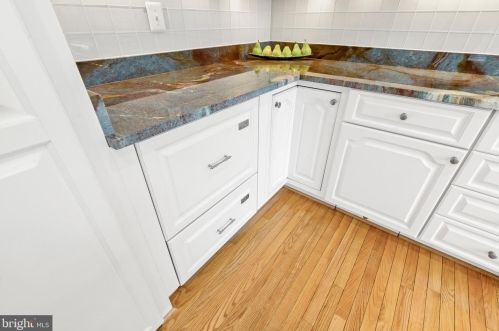 252 Murtha St, Alexandria VA 22304-8613 exterior