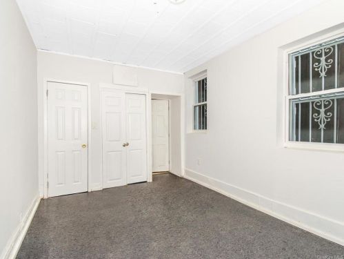 2318 Holland Ave, Bronx NY 10467-8710 exterior