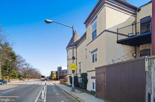 616 M St, Washington DC 20002-3425 exterior