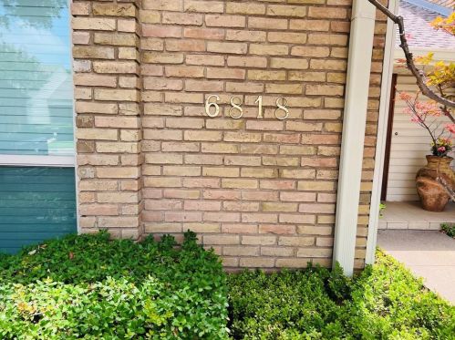 6818 Anglebluff Cir, Dallas, TX 75248-4141