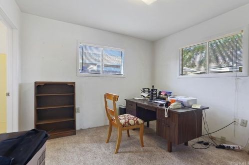 990 Julian St, Turlock CA 95380-3810 exterior