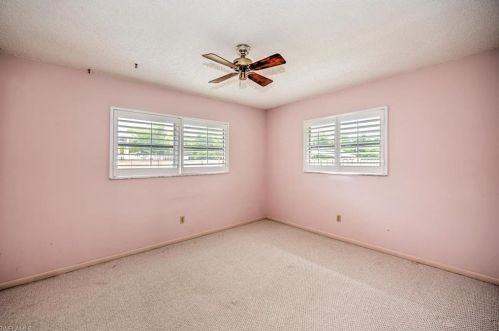 5960 Copper Leaf Ln, Naples FL 34116-6741 exterior