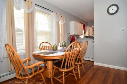 366 Sharon St, Providence RI 02908-2219 exterior