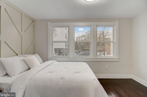 2911 17th St, Washington DC  20018-1825 exterior