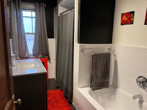 3220 Brownsville Rd, Pittsburgh PA 15227-2432 exterior