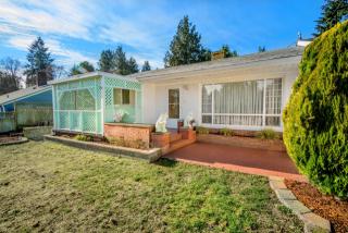 16703 8th Ave, Seattle WA  98155-5013 exterior