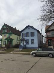 2335 4th St, Milwaukee WI  53212-3129 exterior