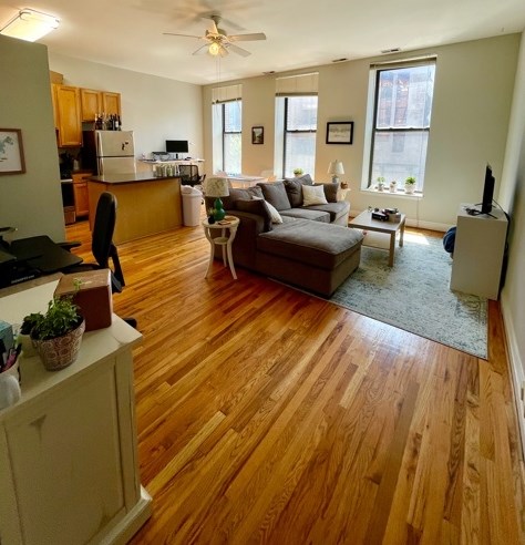 1459 Milwaukee Ave, Chicago, IL 60622-2035