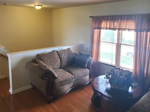 1218 Maywood Dr, Broadview IL 60153-1879 exterior