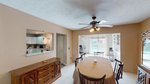 148 Sagamore Ter, Fort Pierce FL 34983-1287 exterior