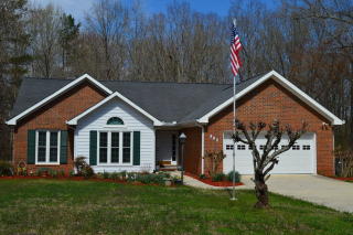 115 Ashbrook Pl, Athens, GA 30605-3961