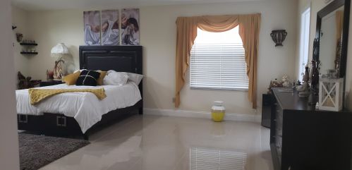 1118 Preston Ln, Fort Pierce FL 34983-3221 exterior