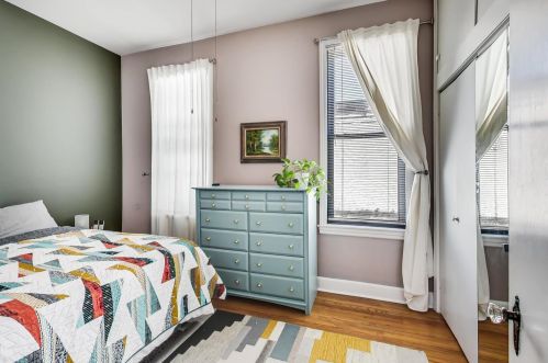 2501 Superior St, Chicago IL 60644-1326 exterior