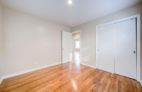 7800 Palmetto Ave, Milwaukee WI  53218-3750 exterior