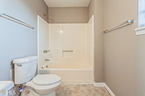 6299 Marbut Farms Rd, Lithonia GA 30058-7974 exterior