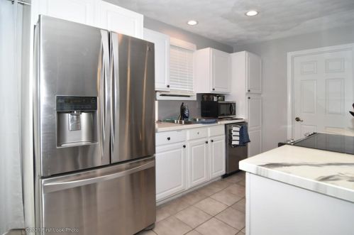 76 Verdi St, Providence RI  02904-4736 exterior