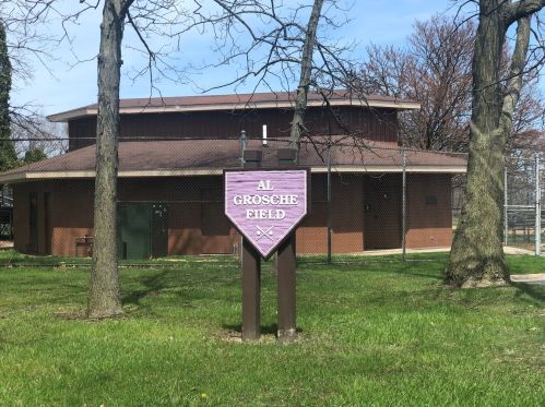 2035 Poplar St, Waukegan IL 60087-5014 exterior