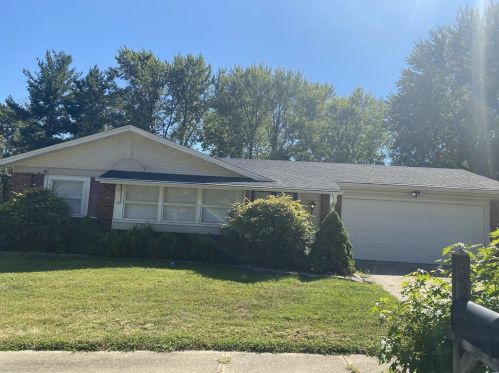 2372 Rockymont Dr, Saint Louis MO  63136-6131 exterior