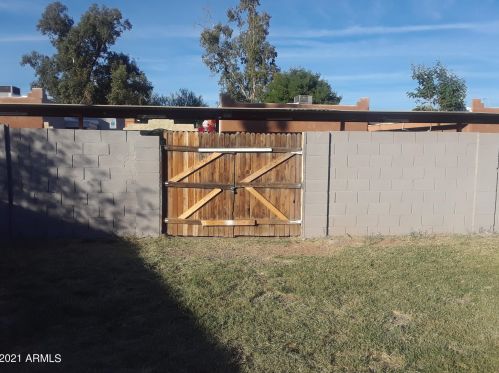 4516 Edgemont Ave, Phoenix AZ 85035-1808 exterior