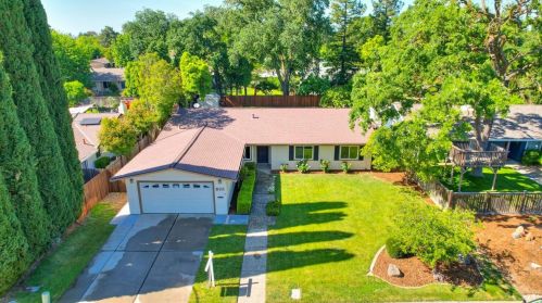 5111 El Cemonte Ave, Davis CA 95618-4415 exterior