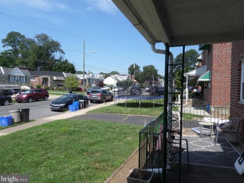 825 2nd St, Philadelphia PA  19111-3431 exterior