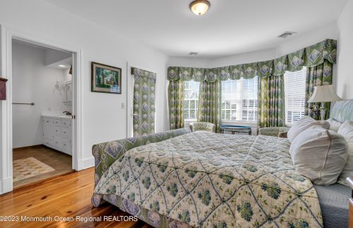 767 Ave, Point Pleasant Beach NJ 08742-5315 exterior