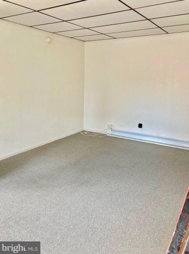 1241 6 St, Philadelphia PA 19140-2509 exterior