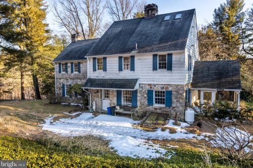 1110 Paxon Holw Rd, Media PA 19063-1116 exterior