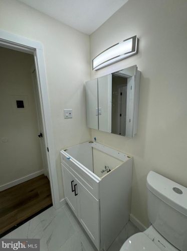 909 Garnet Dr, Burlington NJ 08016-4715 exterior