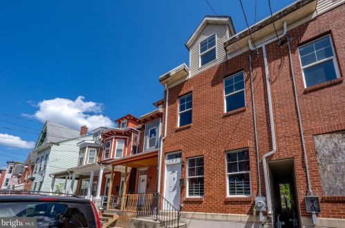 194 Passaic St, Trenton NJ  08618-4607 exterior