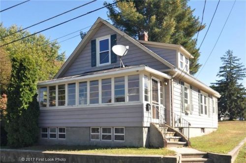 151 Dana St, Woonsocket RI  02895-3705 exterior