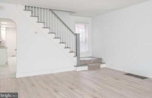 824 Chestnut St, Lancaster PA  17602-3128 exterior