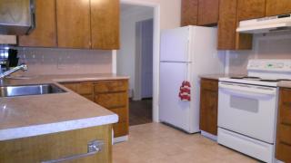 9221 5th Ave, Seattle WA  98115-2806 exterior