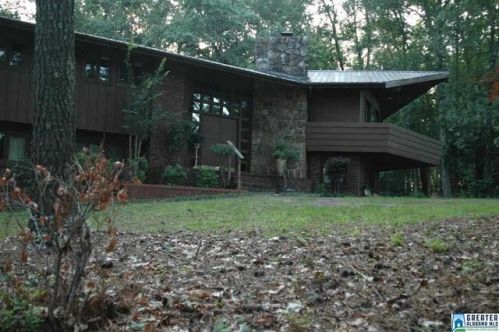 3540 Bermuda Dr, Birmingham, AL 35210-3004