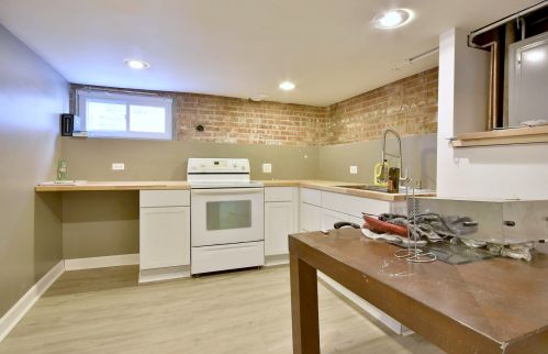 5153 Long Ave, Chicago IL 60644-1951 exterior