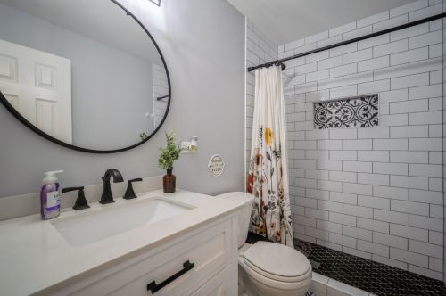 4131 Brentwood Ln, Waukegan IL 60087-1810 exterior