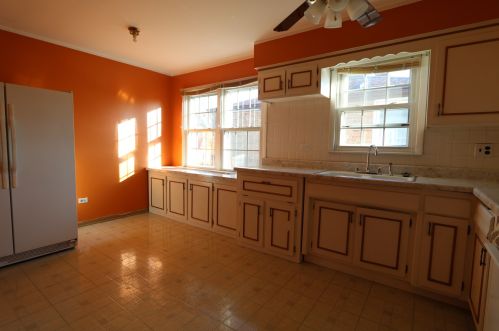 5200 Monitor Ave, Chicago IL 60638-1520 exterior