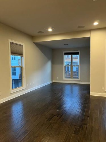 251 Franklin Rd, Atlanta GA  30342-2602 exterior