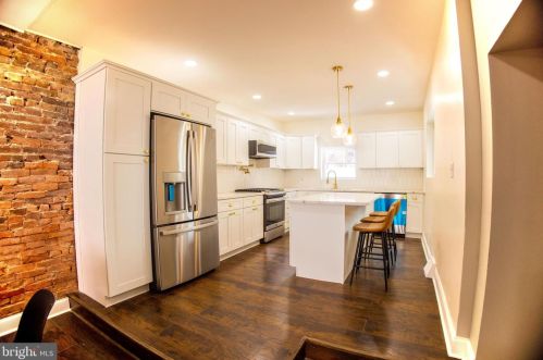 2022 21 St, Philadelphia PA 19145-2722 exterior