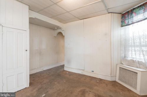 5731 Chestnut, Philadelphia PA 19104-3015 exterior