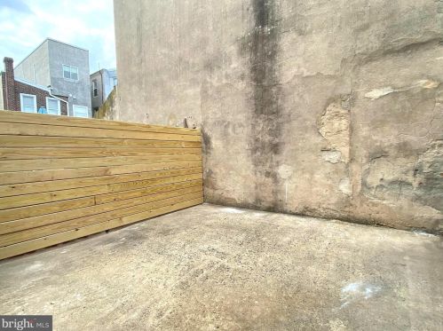 2316 Cedar St, Philadelphia PA 19134-4449 exterior